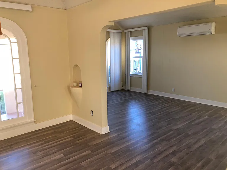 1220 Termino Ave — Photo 18