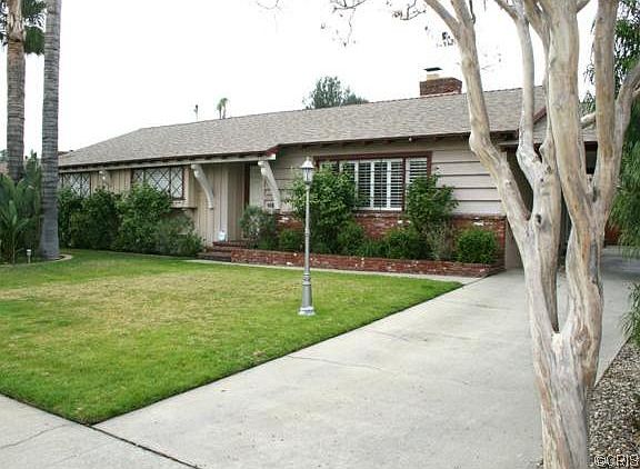 2nd image of 1529 N Bonita Ct
