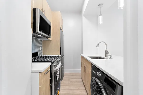 Rented by Oxford Property Group | media 26