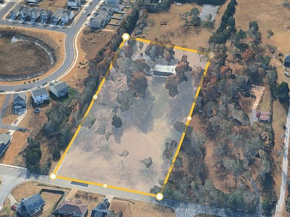 2nd image of 4287 Maxwell Rd