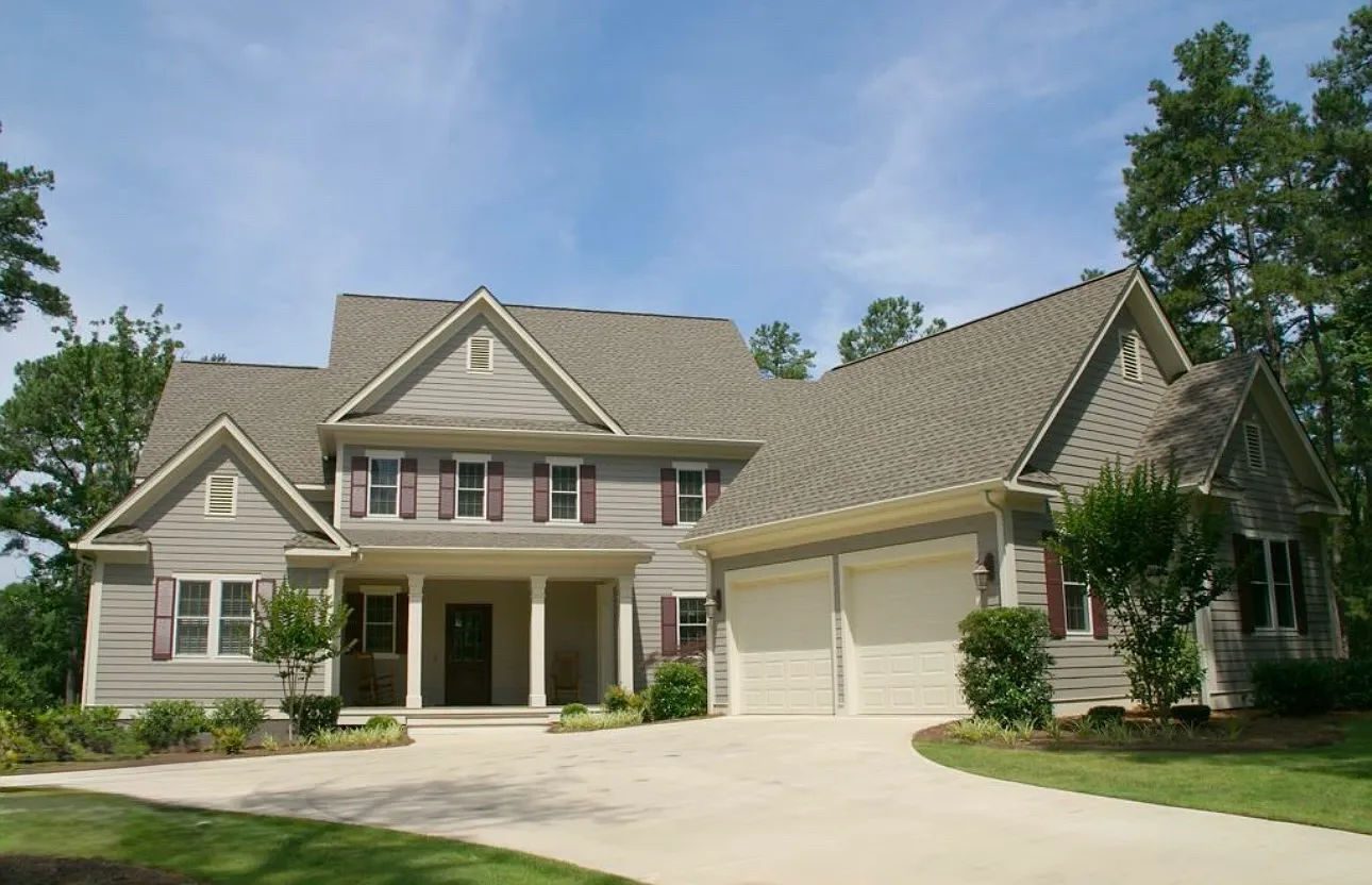 4 bed, 3190 sqft, $4,200 — Photo 1