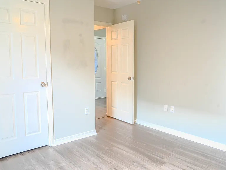 guest bedroom 1