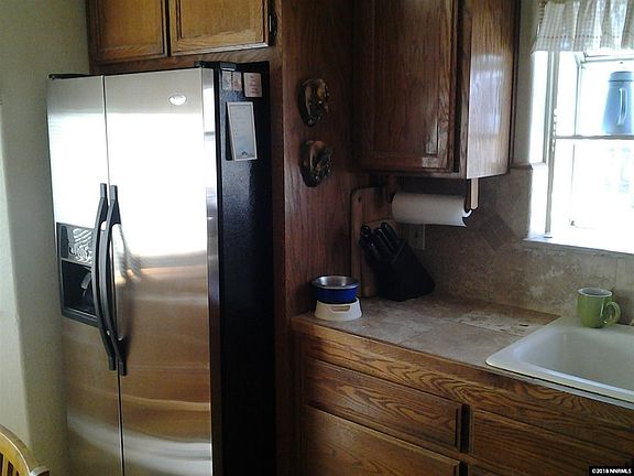 3rd image of 2658 Gordon Ave