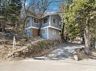 462 Shady Dell Ln, Crestline, CA 92325