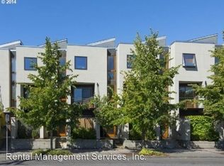 5946 NE Hoyt St, Portland, OR 97213