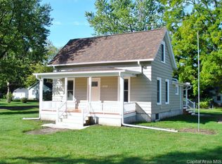 1068 Day St, Galesburg, IL 61401