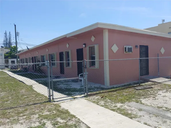 1260 Sesame St #4, Opa Locka, FL 33054
