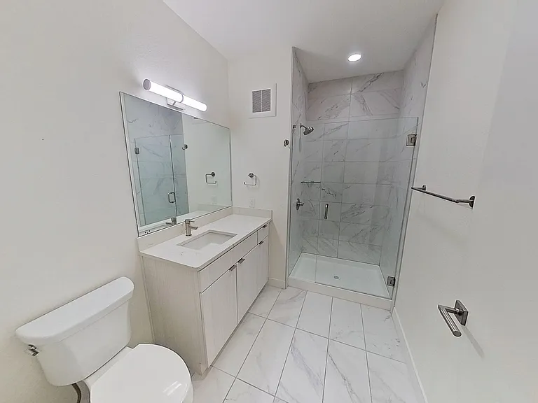 1616 S Broadway St #312 — Photo 19