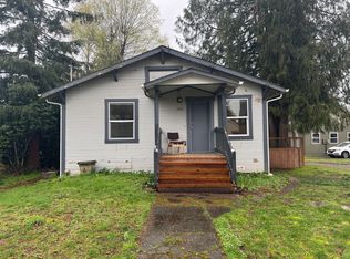 1211 Maple St, Silverton, OR 97381
