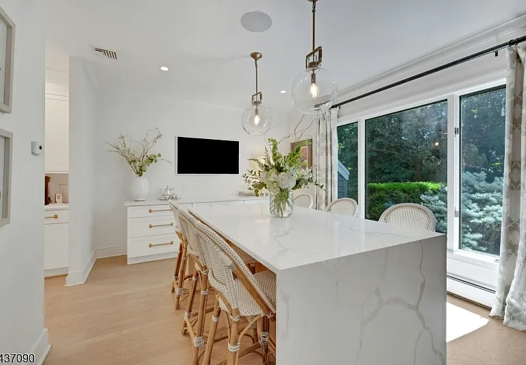 224 Barnstable Dr — Photo 22