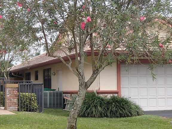 3rd image of 447 NW 107th Ave
