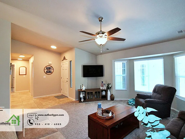 3591 Adams Ln — Photo 7