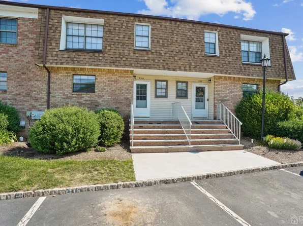 2304 Trafalgar Sq, Hillsborough, NJ 08844