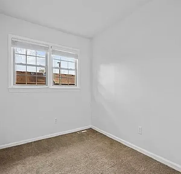 369 Circuit Ln #C — Photo 6