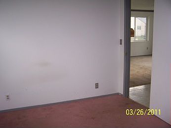 2nd image of 728 Carrie Ave