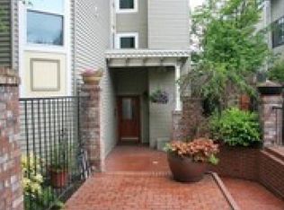 521 Summit Ave E APT 102, Seattle, WA 98102