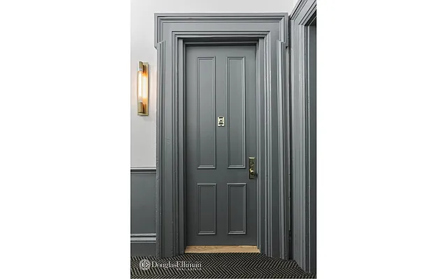 Rented by Douglas Elliman | media 26