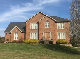 10026 Wind Hill Dr, Greenville, IN 47124