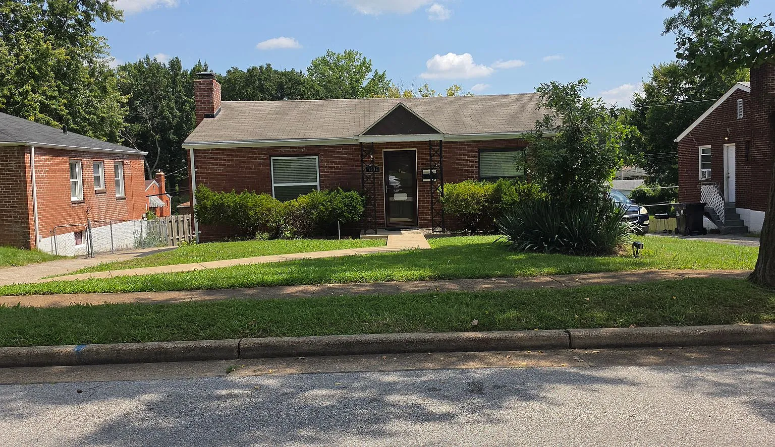 1308 Mount Olive Avenue | University City 63130 — Photo 1