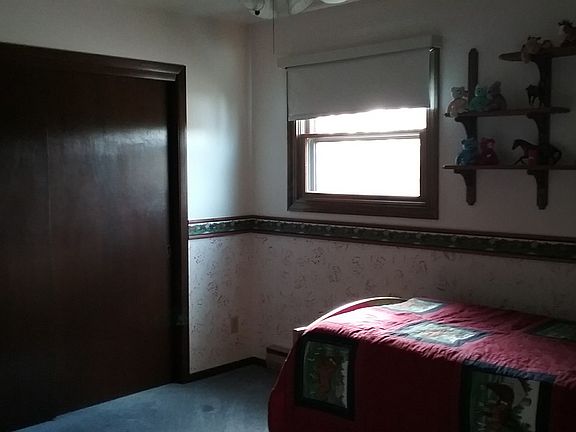 4th image of 8202 Highland Dr