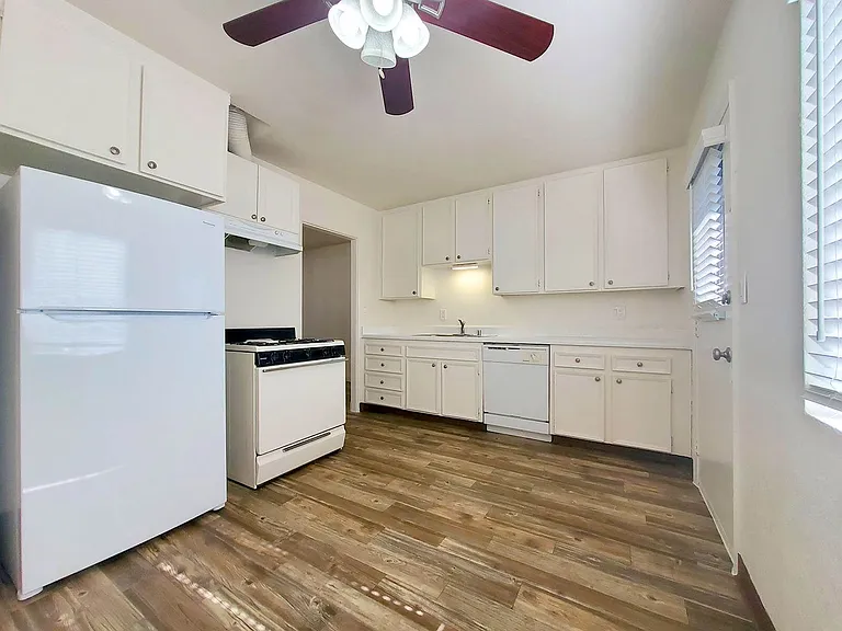 Rosewood Villas — Photo 3