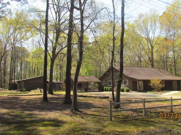 190 Yates St, Crossett, AR 71635