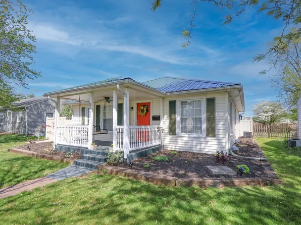 2305 Caldwell Pl, Columbus, IN 47201