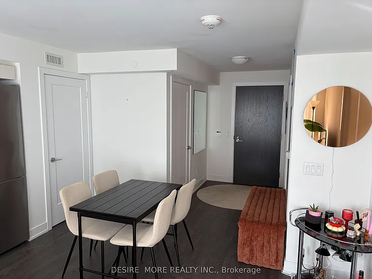 5 Mabelle Ave #2630 — Photo 15