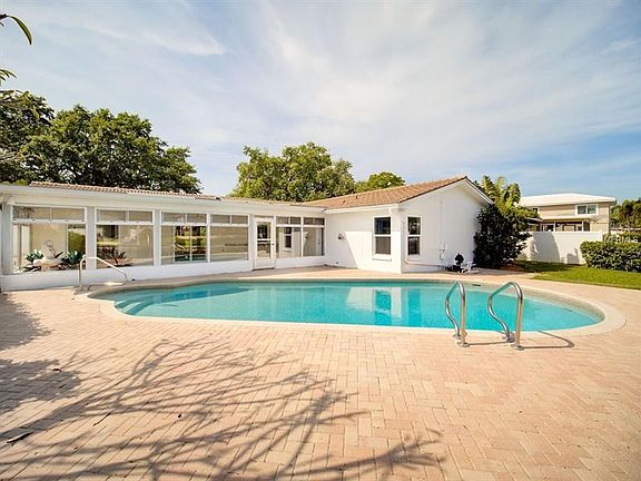 5th image of 2097 Tanglewood Dr NE