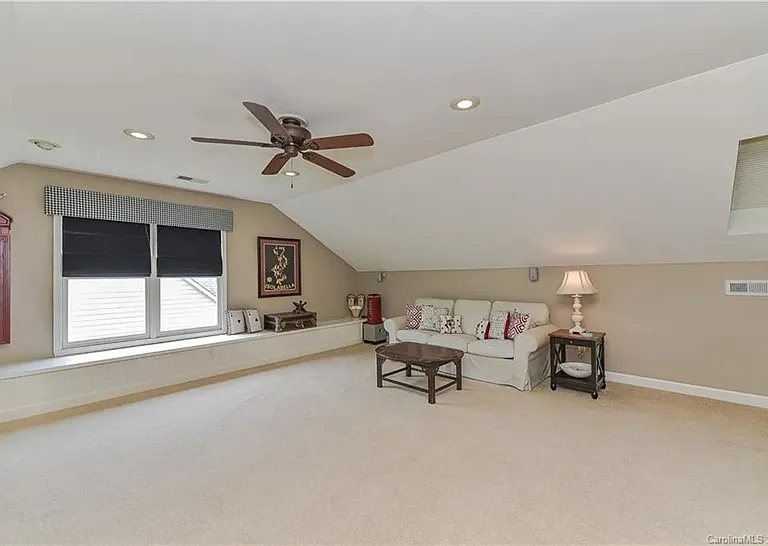 2531 Arden Gate Ln — Photo 29