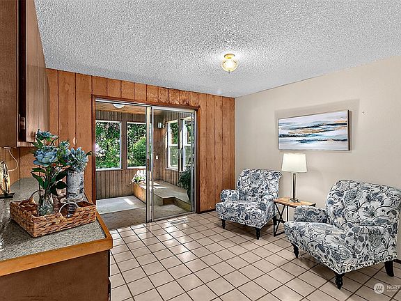 5th image of 5750 E Hillcrest Drive