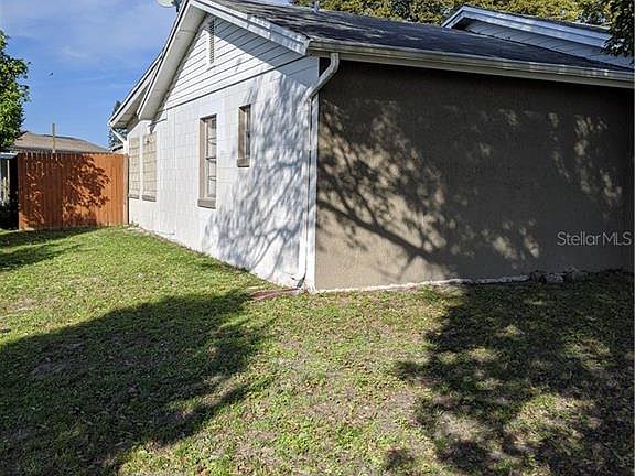 4th image of 209 La Paz Dr