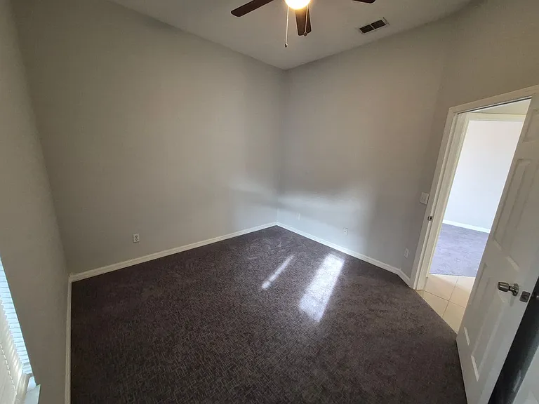 5403 Loma Vista Loop — Photo 16