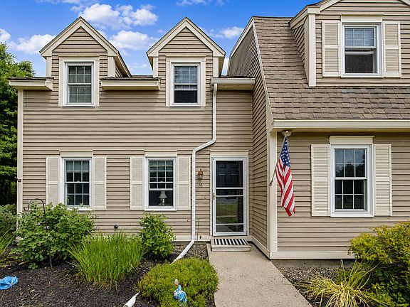 2nd image of 52 Blacksmith Road Unit #16