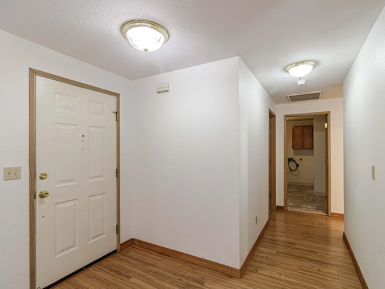 15213 NE 44th St — Photo 16