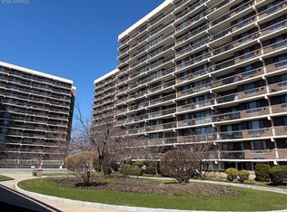 152-18 Union Turnpike #209P, Flushing, NY 11367