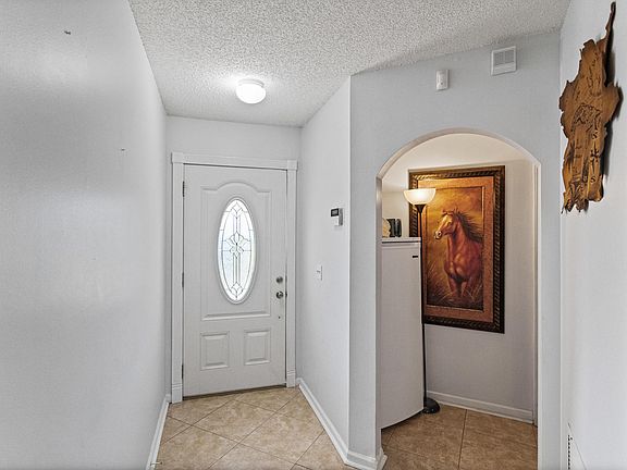 4th image of 10703 San Antonio Ct