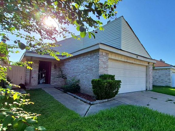 2nd image of 6118 Linnhaven Dr