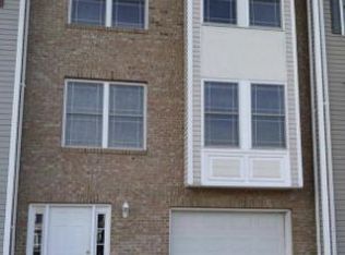 64 Baltusrol Dr, Charles Town, WV 25414