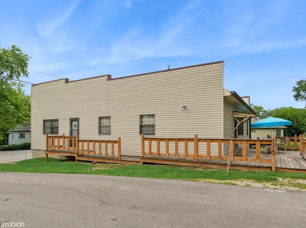 1513 Maple Rd, Joliet, IL 60432
