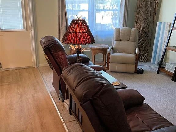 2nd image of 2212 Greenwich Dr #2212