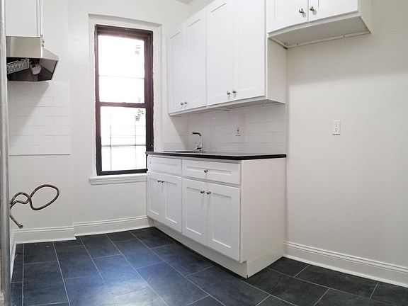 5th image of 1281 Union St APT 3D