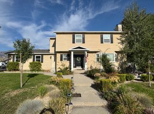 11183 S Foxmoor Dr, Sandy, UT 84092