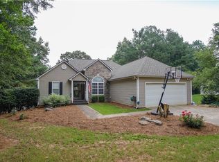 437 Winston Manor Dr, Winder, GA 30680
