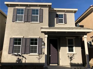 6043 Snapdragon Way, Corona, CA