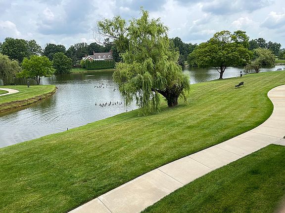 4th image of 2201 Patchen Lake Ln #Lot42