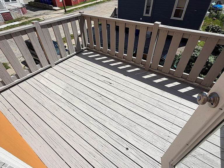 73 Carrington Ave #2 — Photo 2