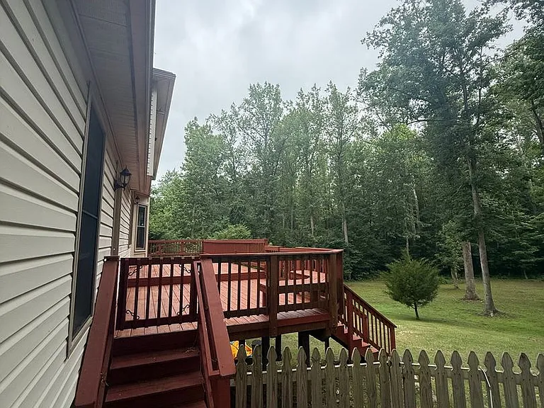 127 Pilgrim Cv — Photo 24