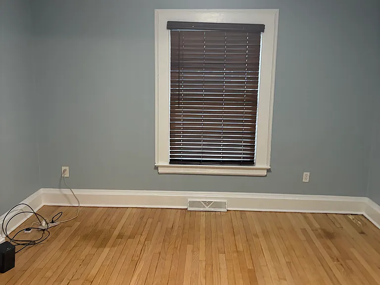 176-178 Charter Oak St — Photo 5