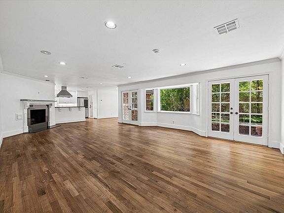 4th image of 41 Willowend Dr